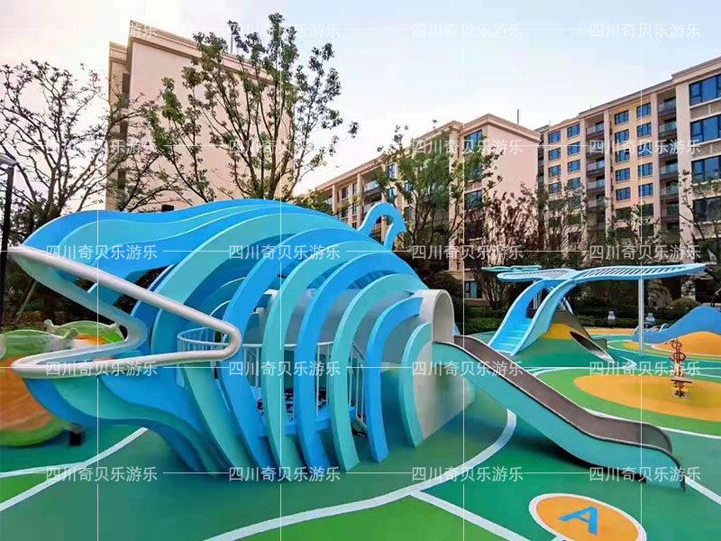 户外非标鲸鱼